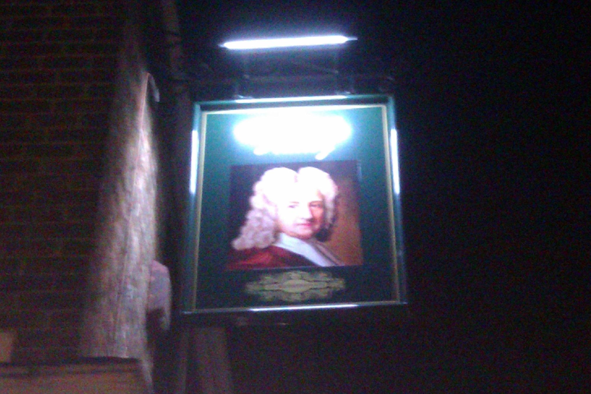 Pub sign at night. (Sign). Published on 16-10-2022
