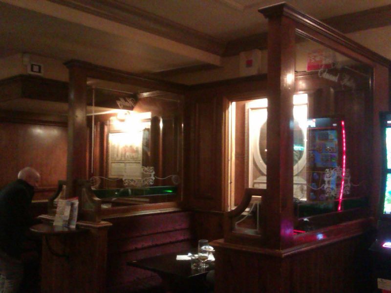 Some booth seating. (Pub). Published on 16-10-2022