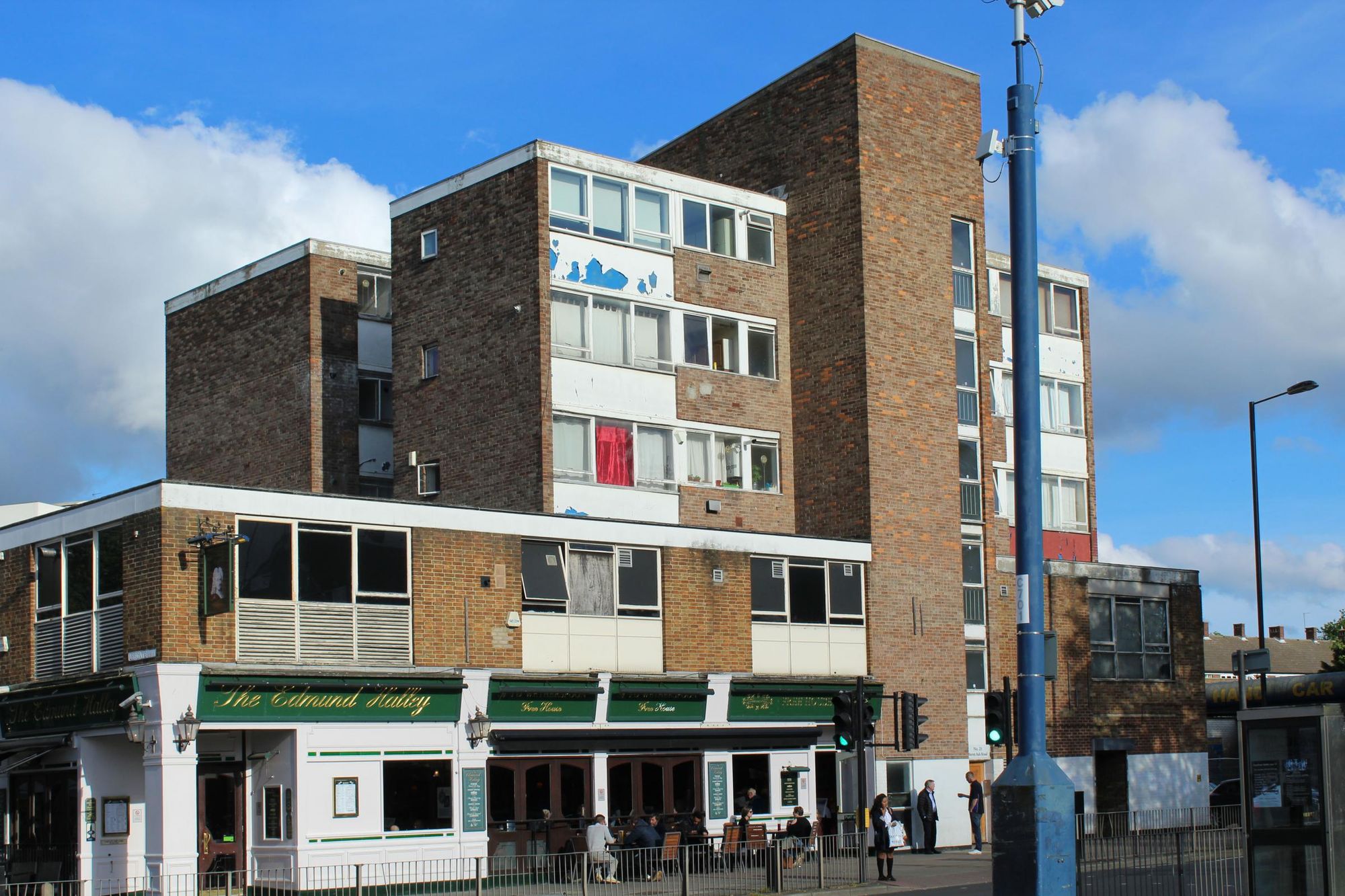 Outside from across the street. (Pub). Published on 13-05-2017