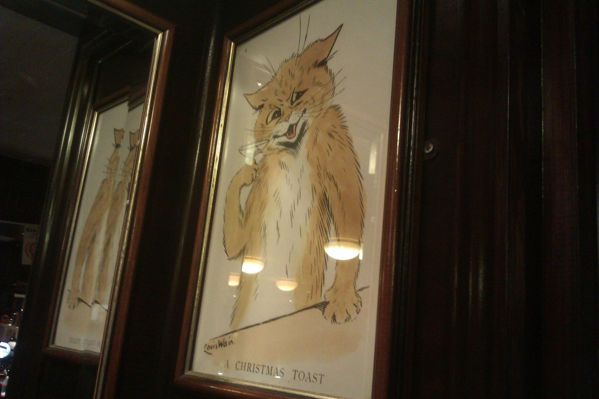Close up of one dividing column illustration - a Wain cat. (Bar). Published on 23-10-2022