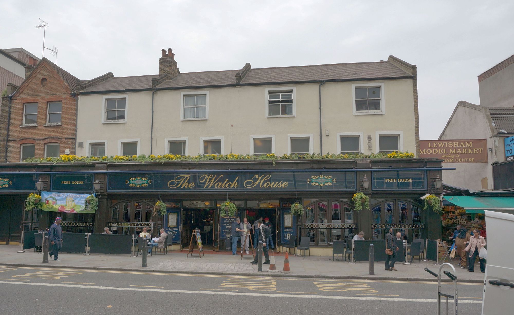 The street façade. (Pub, External, Key). Published on 21-06-2013