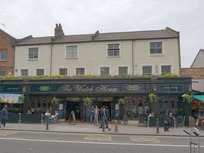 The street façade. (Pub, External, Key). Published on 21-06-2013