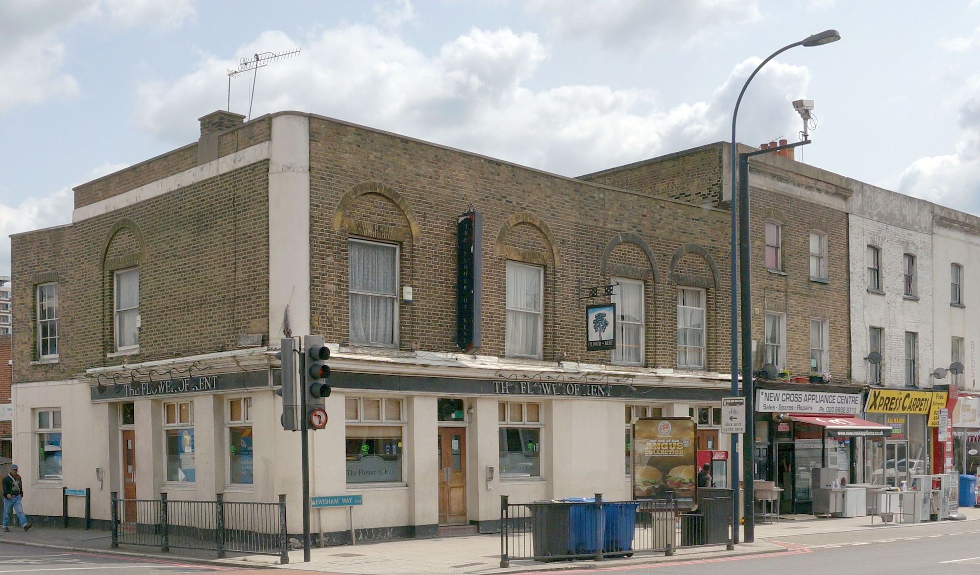 (Pub, External). Published on 25-06-2013