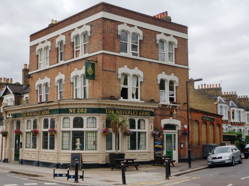 Streetview. (Pub, External). Published on 27-07-2013 