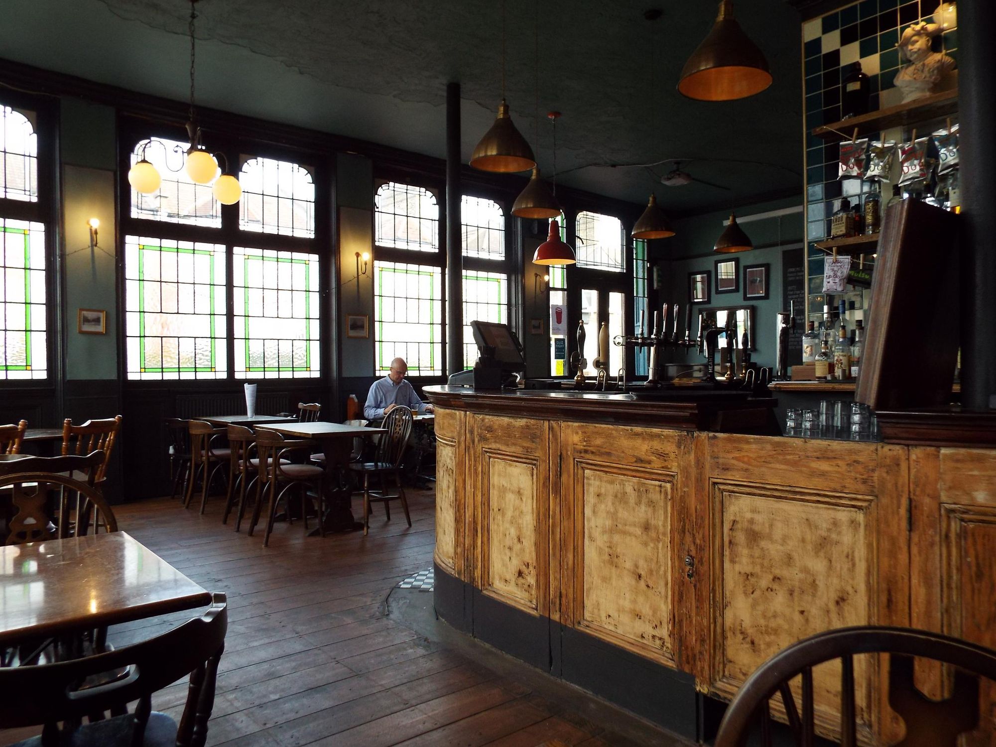 Inside the bar. (Bar). Published on 14-05-2017