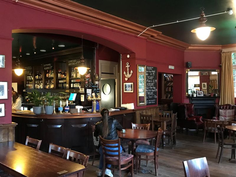 (Bar). Published on 20-04-2023
