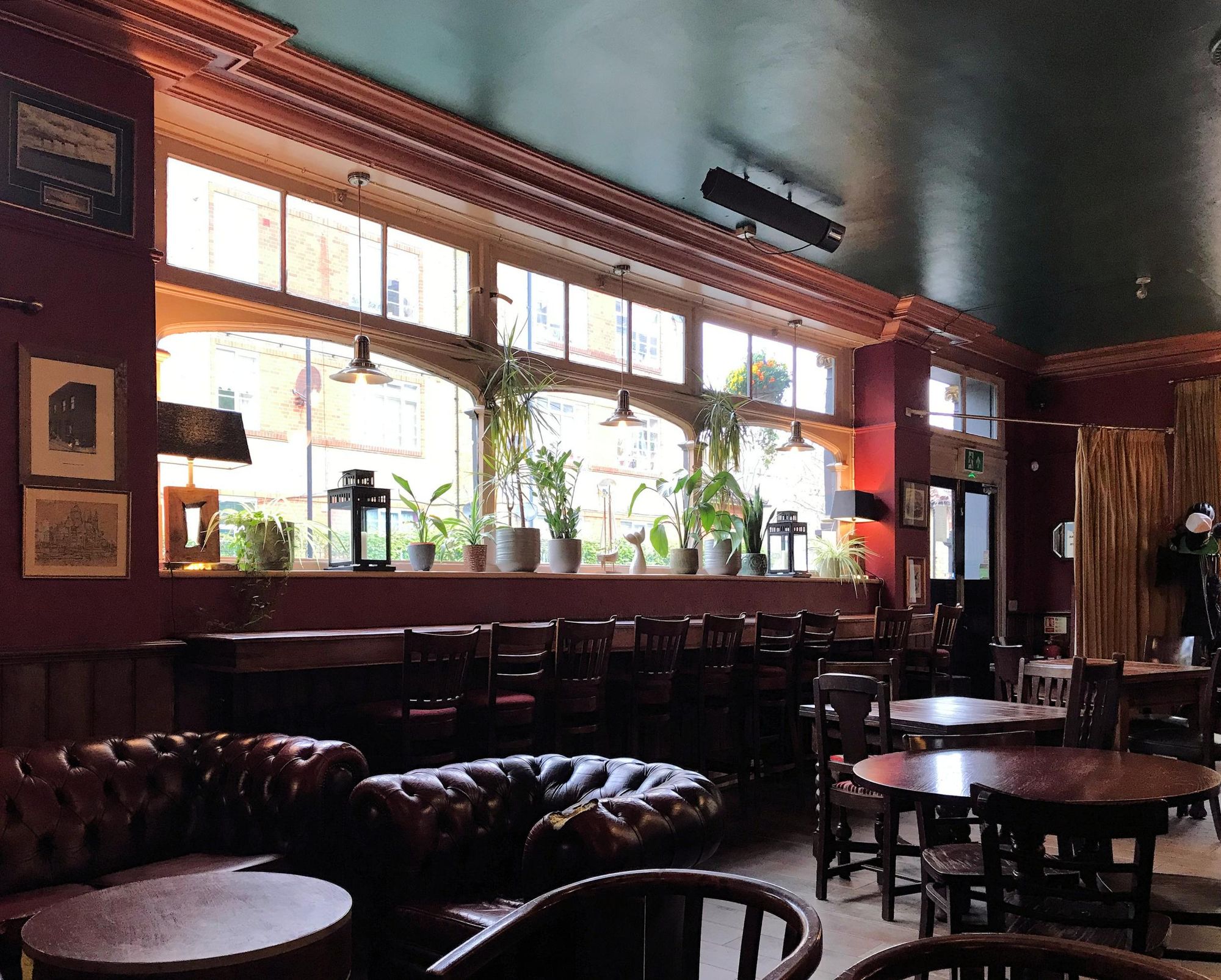 (Bar). Published on 20-04-2023