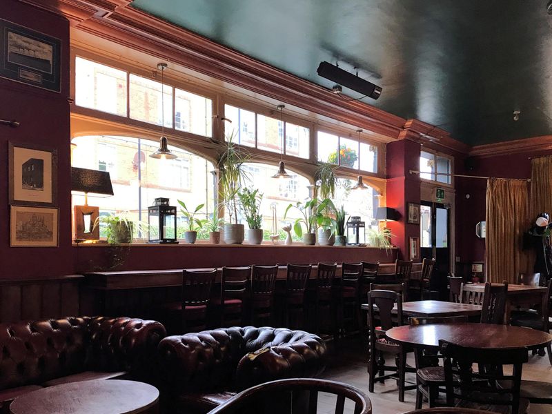 (Bar). Published on 20-04-2023