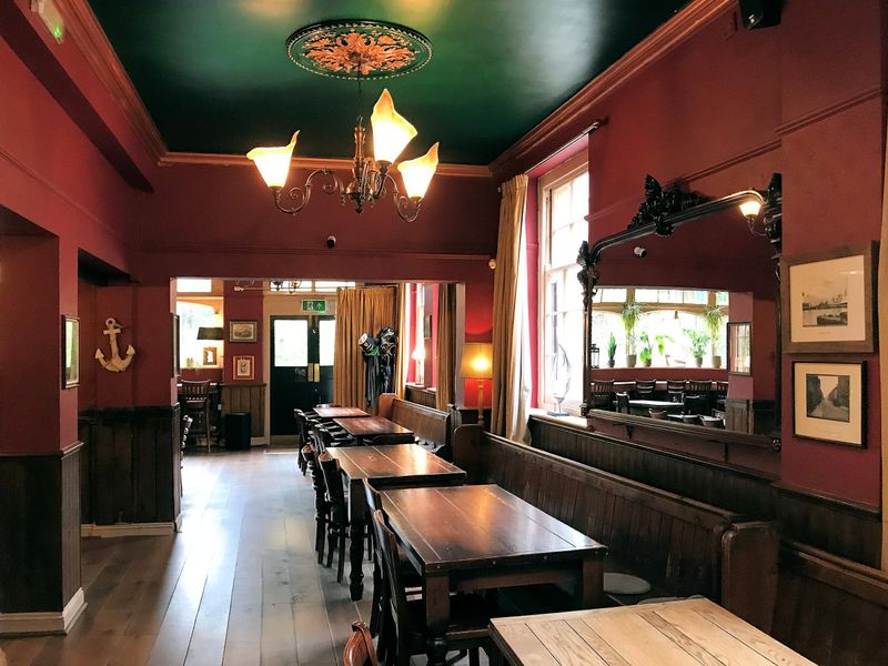 (Bar). Published on 20-04-2023