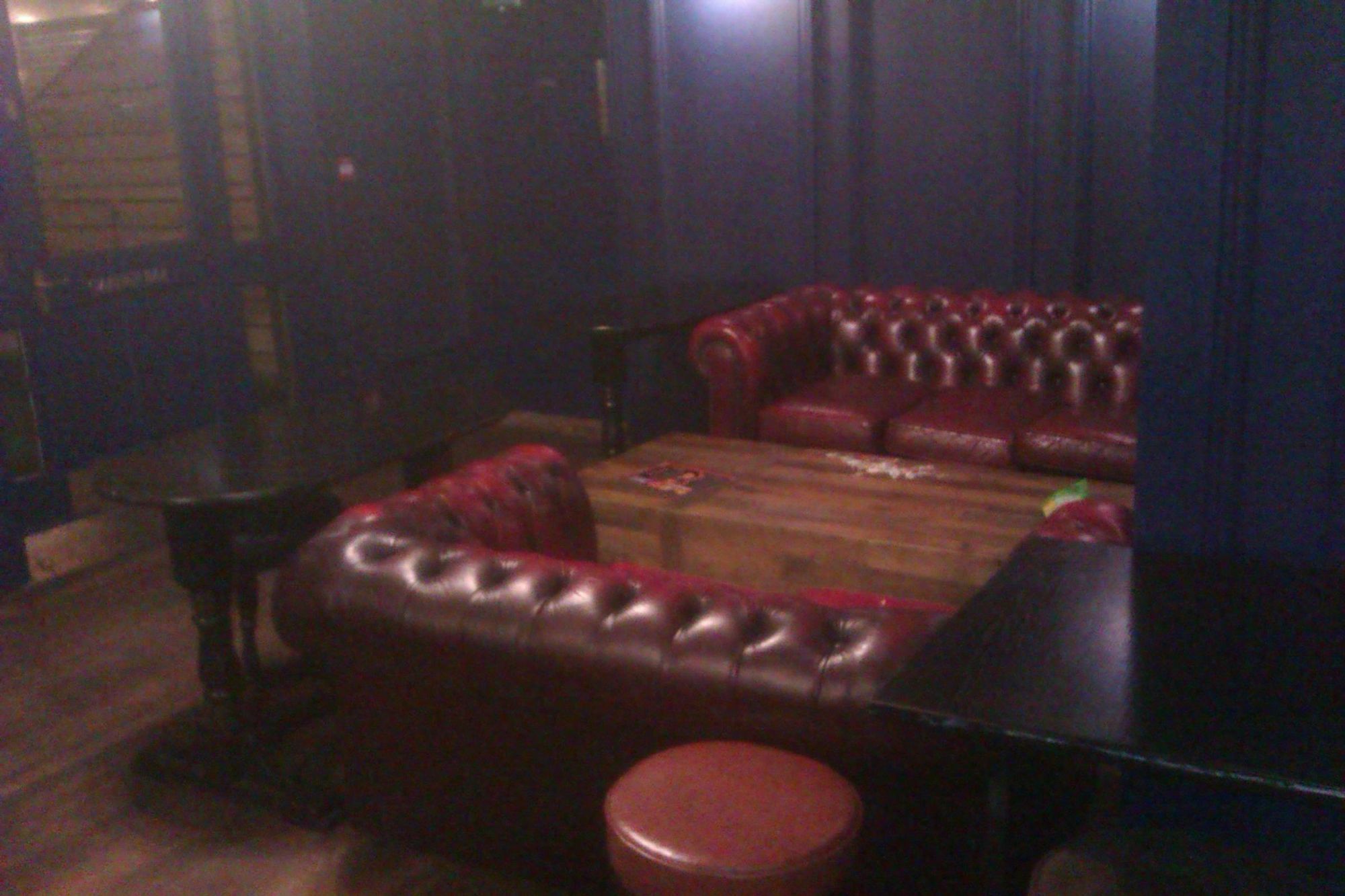 Saloon bar Chesterfields and armchairs. (Pub, Bar). Published on 16-10-2024