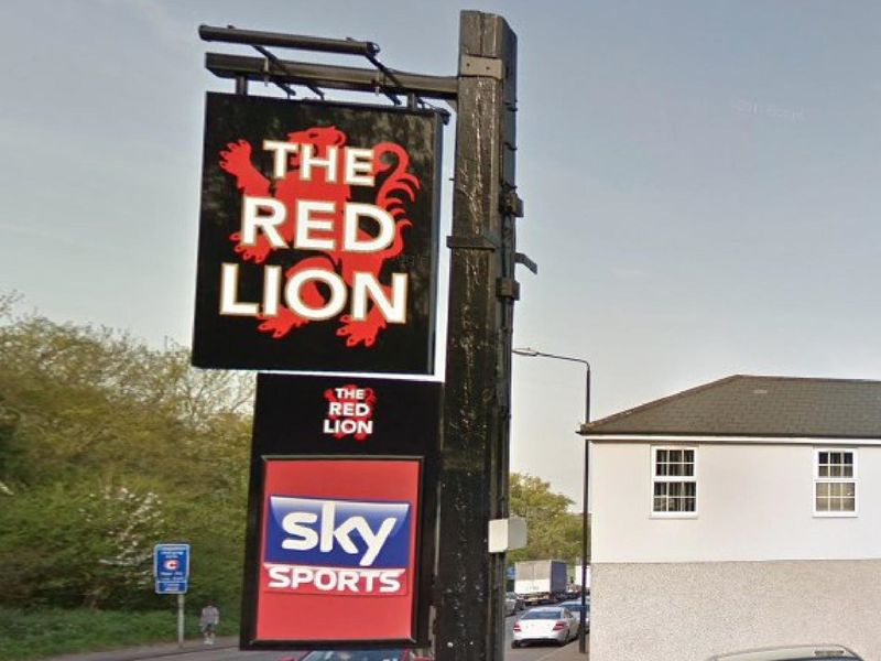 The pub sign. (Sign). Published on 24-10-2022