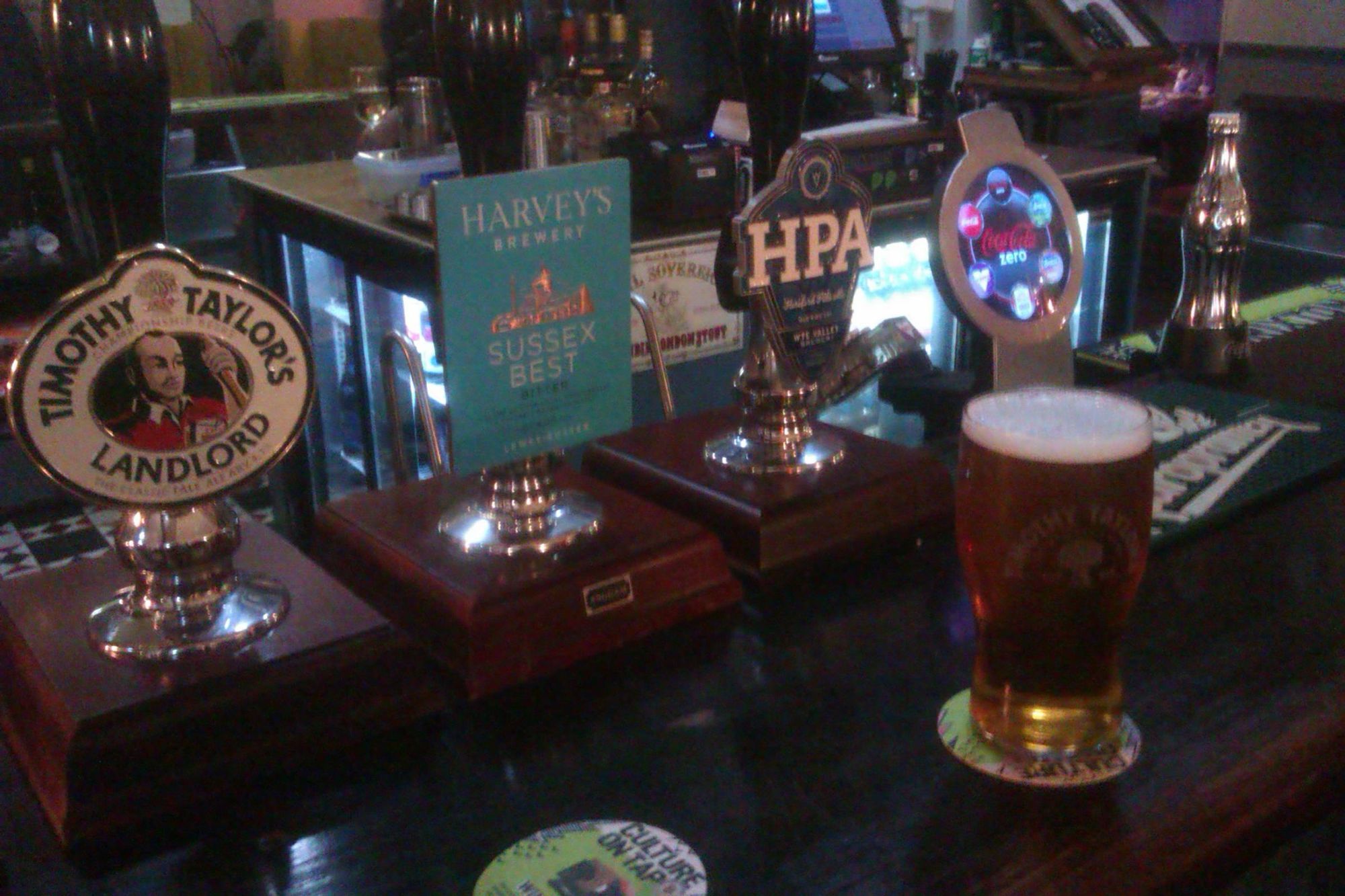 The three handpumps. (Pub, Bar). Published on 16-10-2024