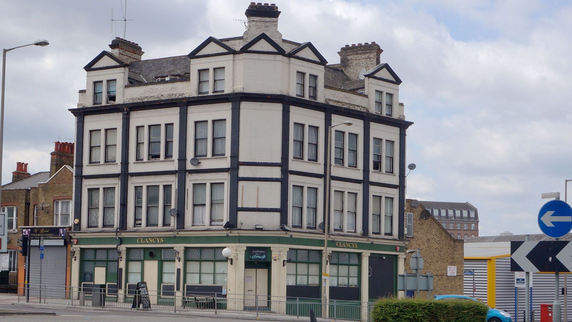 (Pub, External). Published on 14-07-2013