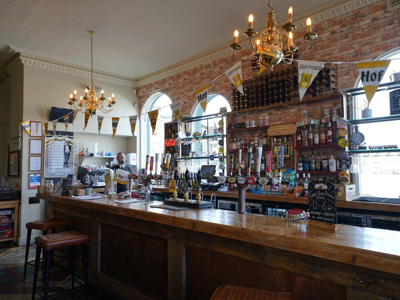 Photo taken 25 Sep 2026, bar. (Bar). Published on 26-09-2026