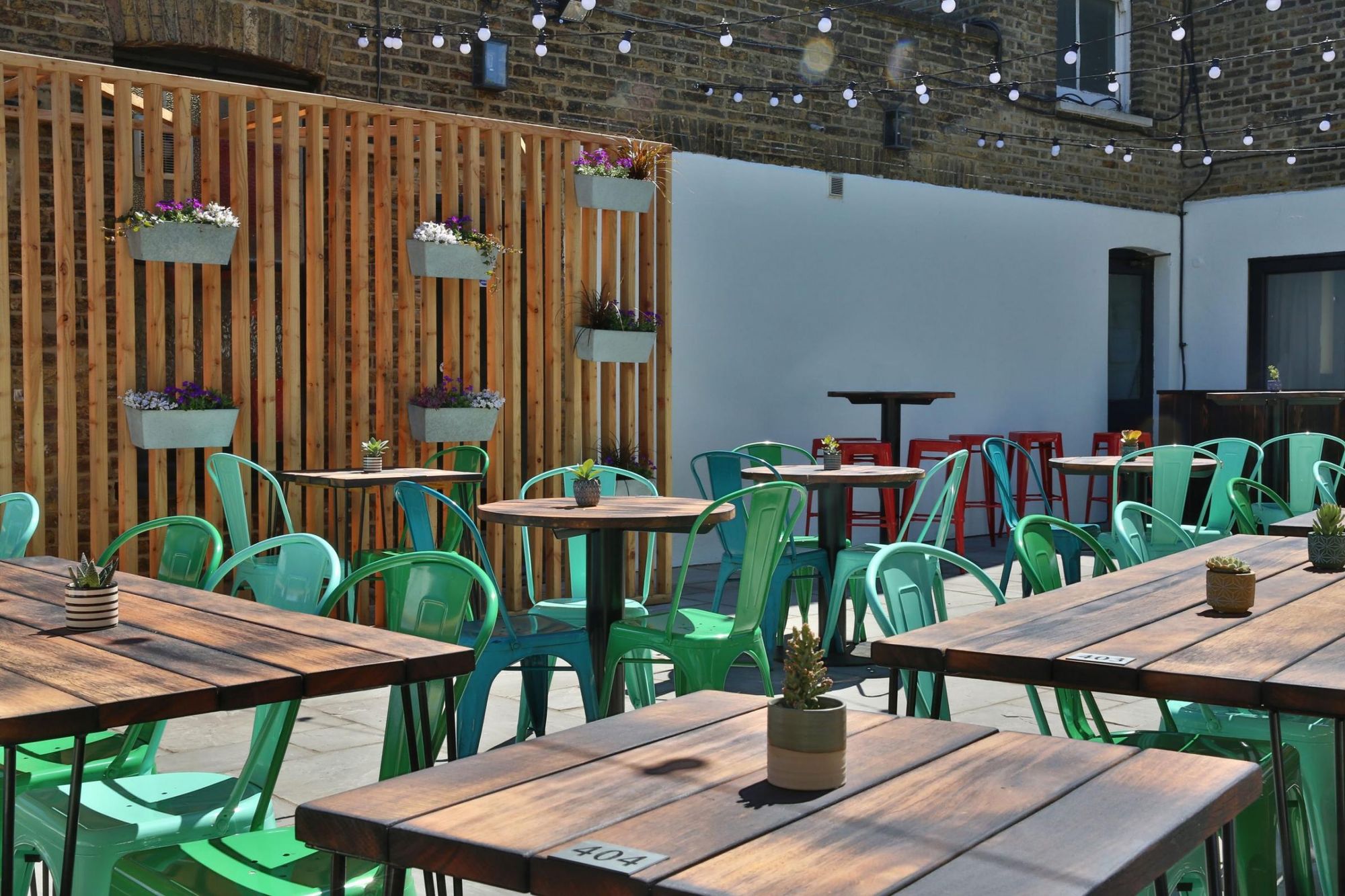 Copyright © Dan Bristow. The new family friendly beer garden at . (External, Garden). Published on 16-11-2021
