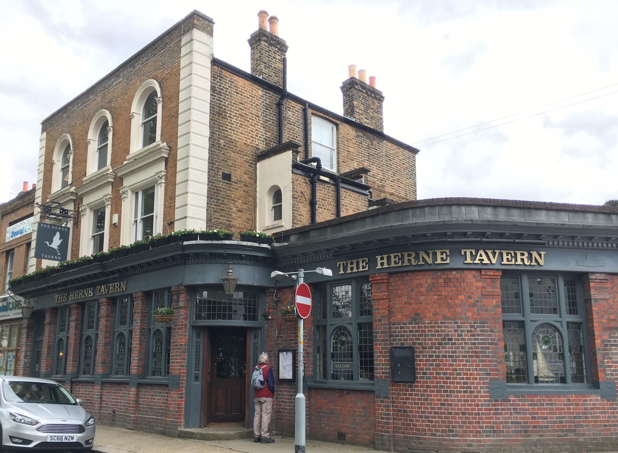 Street frontage. (Pub, External, Key). Published on 23-05-2021