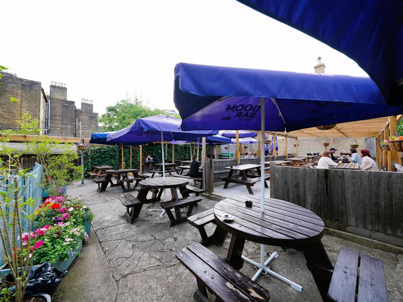 27 June 2022 garden. (Pub, Garden). Published on 30-06-2022 