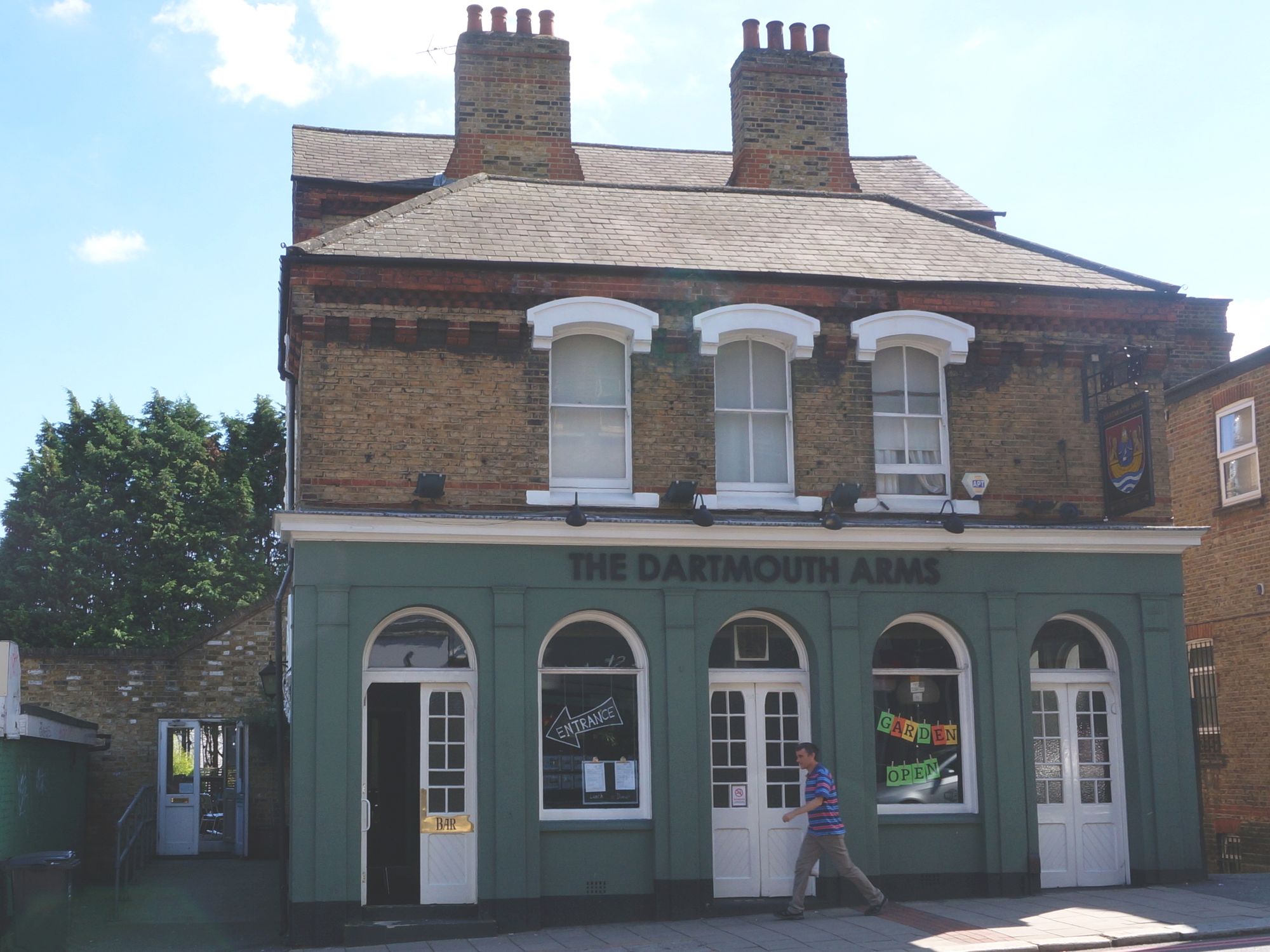 (Pub, External). Published on 31-08-2013