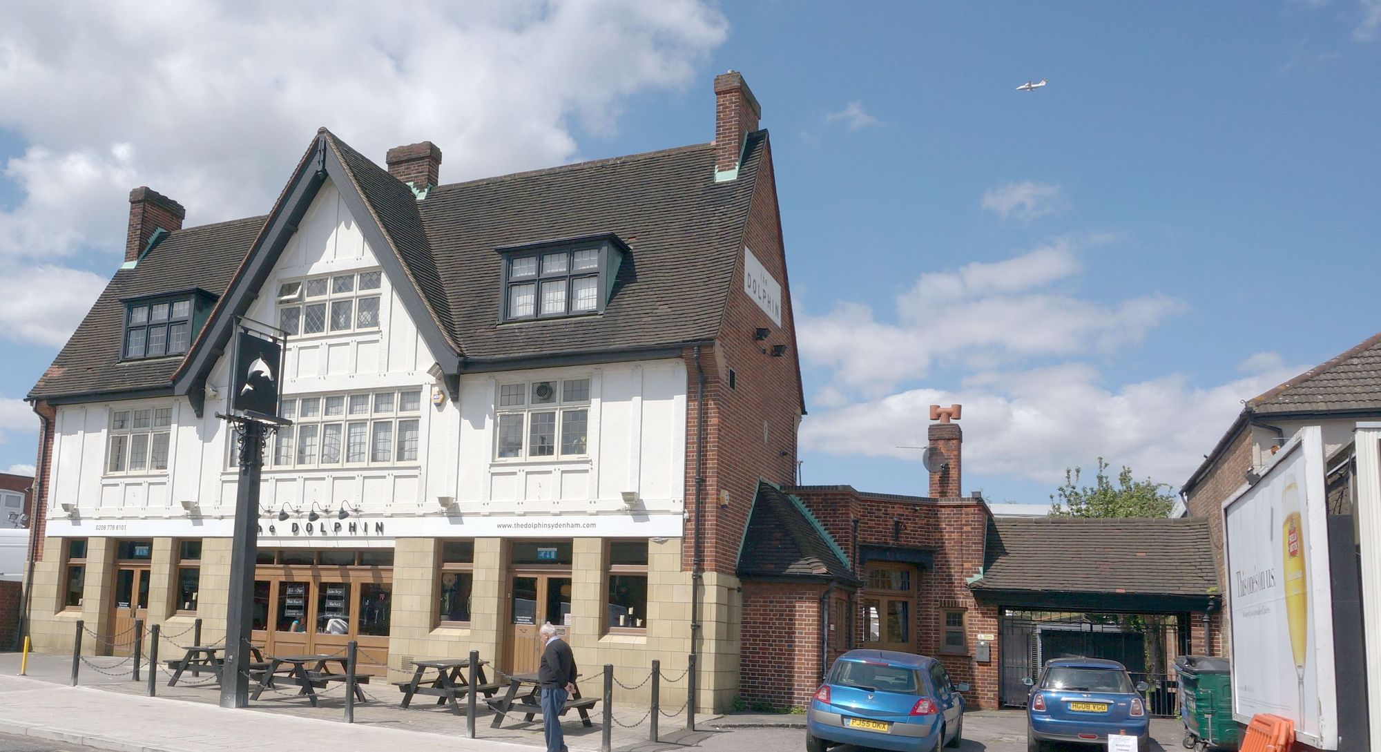 (Pub, External). Published on 05-06-2013