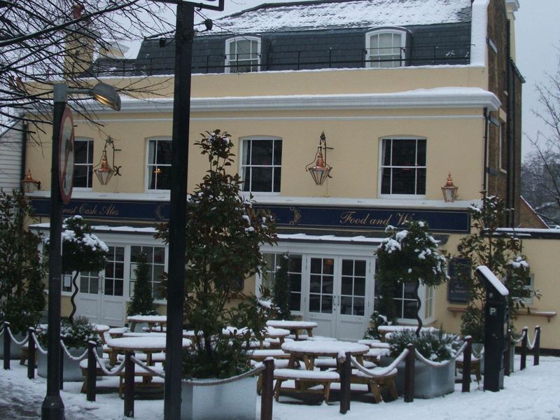 The pub in the snow. (Pub). Published on 14-05-2017