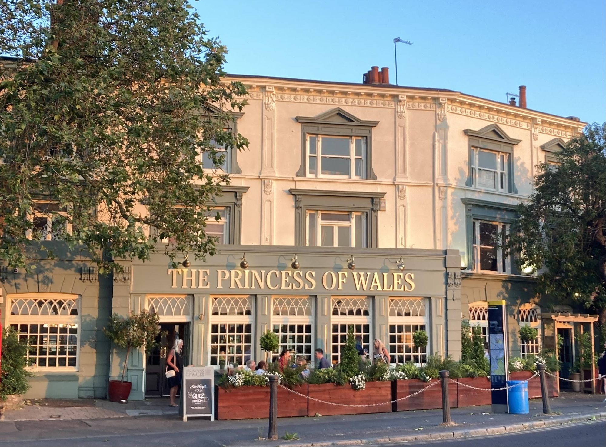 (Pub, External, Key). Published on 13-06-2023