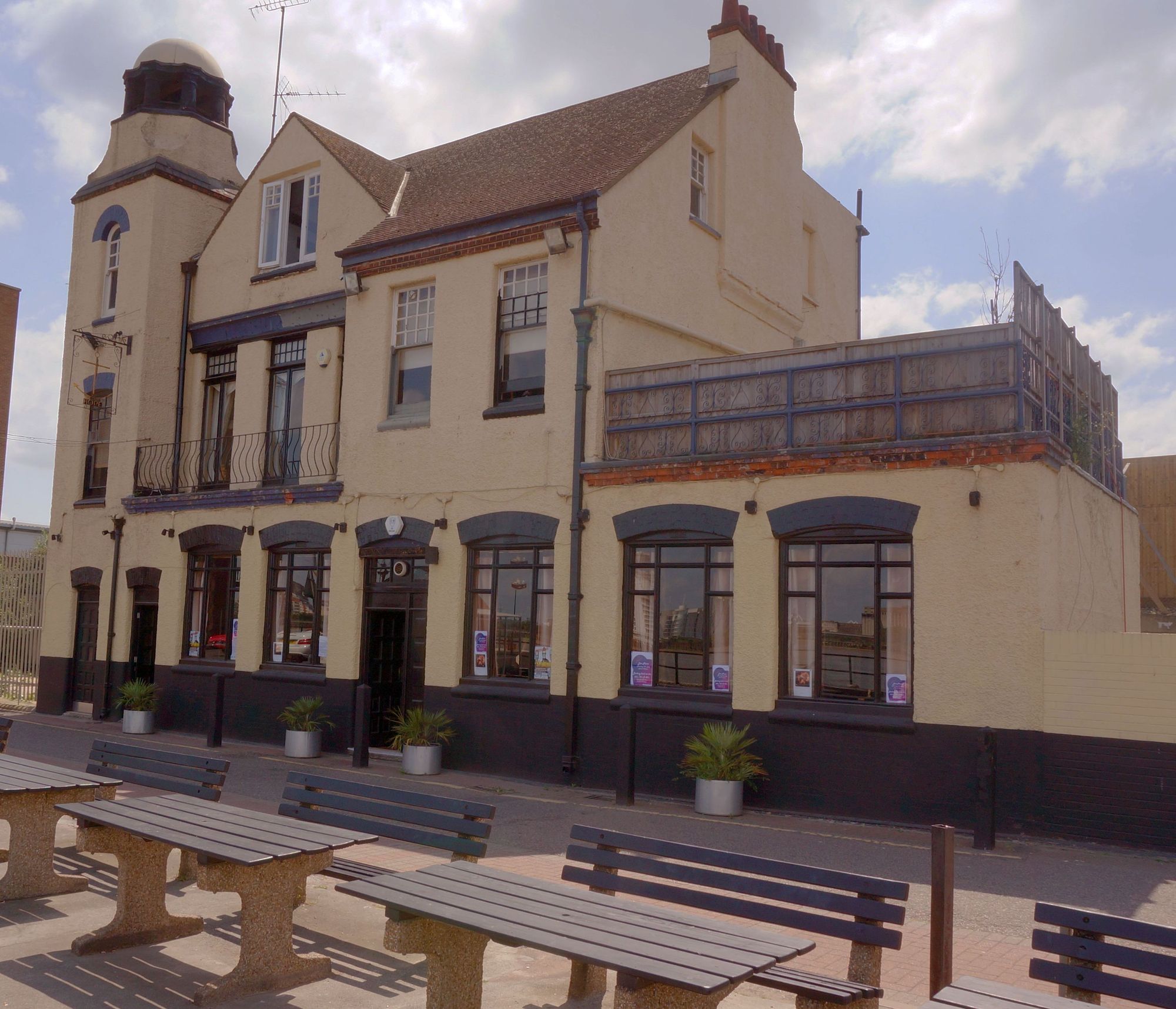 (Pub, External). Published on 10-07-2013