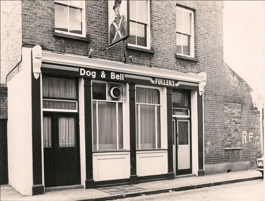 In Fuller's livery. (Pub, External). Published on 26-02-2024