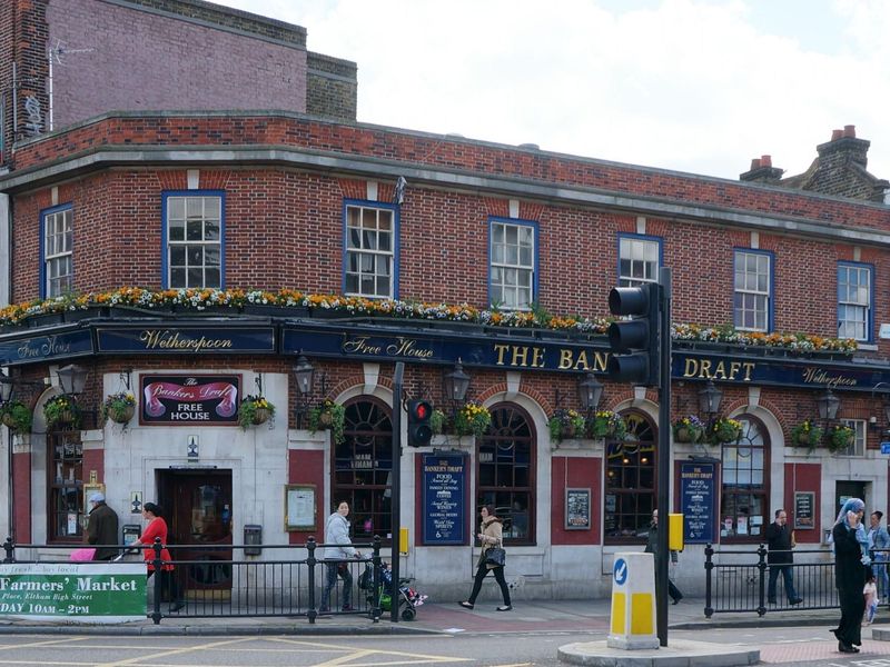 Street corner frontage in Wetherspoon livery. (Pub, External). Published on 01-08-2023
