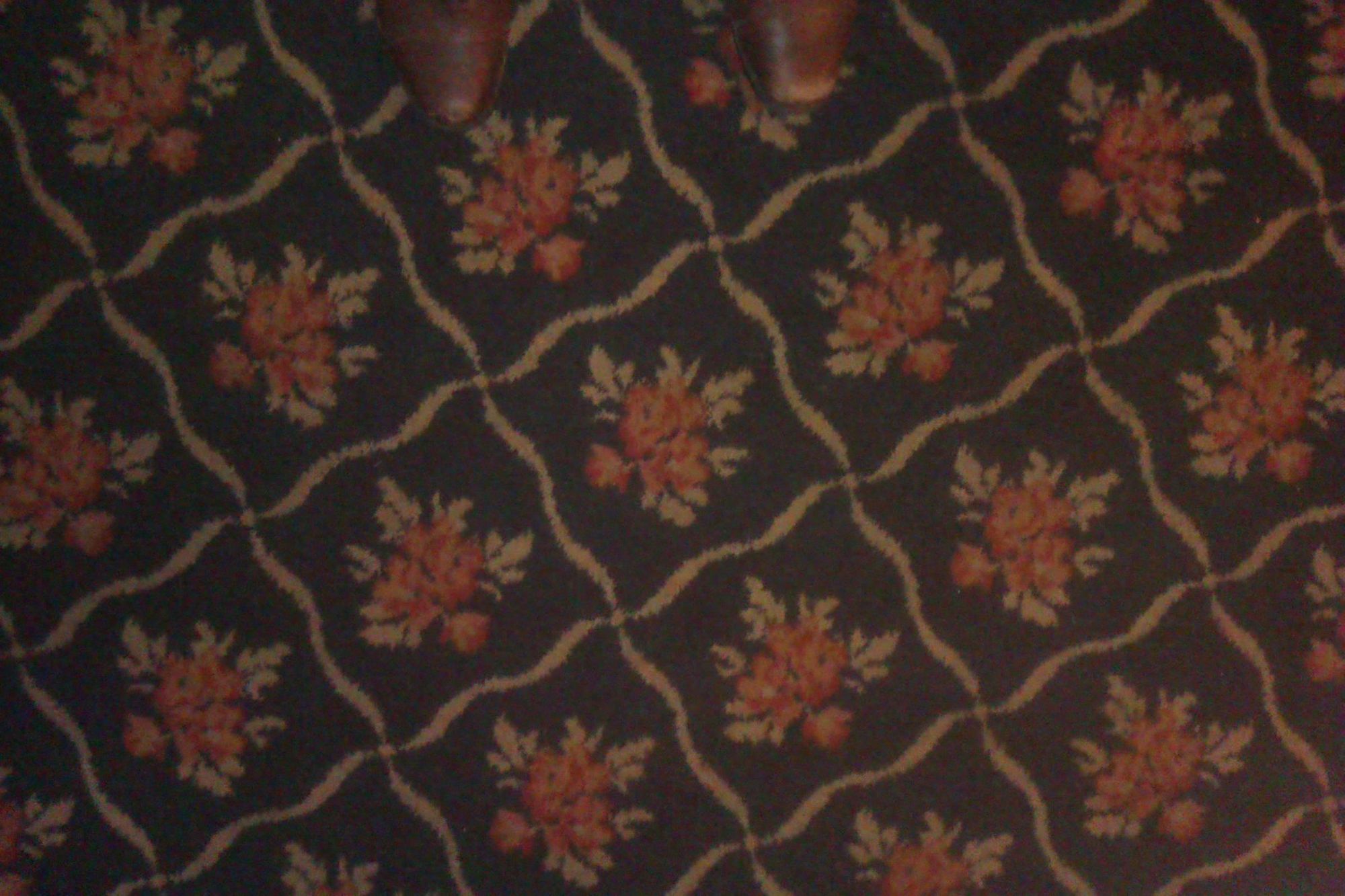 The pub's unique carpet design in Wetherspoon days. (Pub, Bar). Published on 19-08-2023