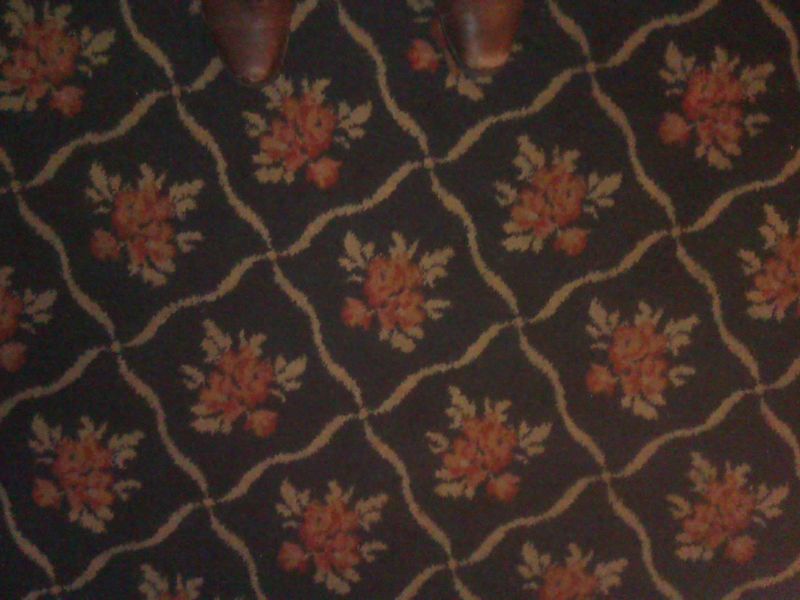 The pub's unique carpet design in Wetherspoon days. (Pub, Bar). Published on 19-08-2023