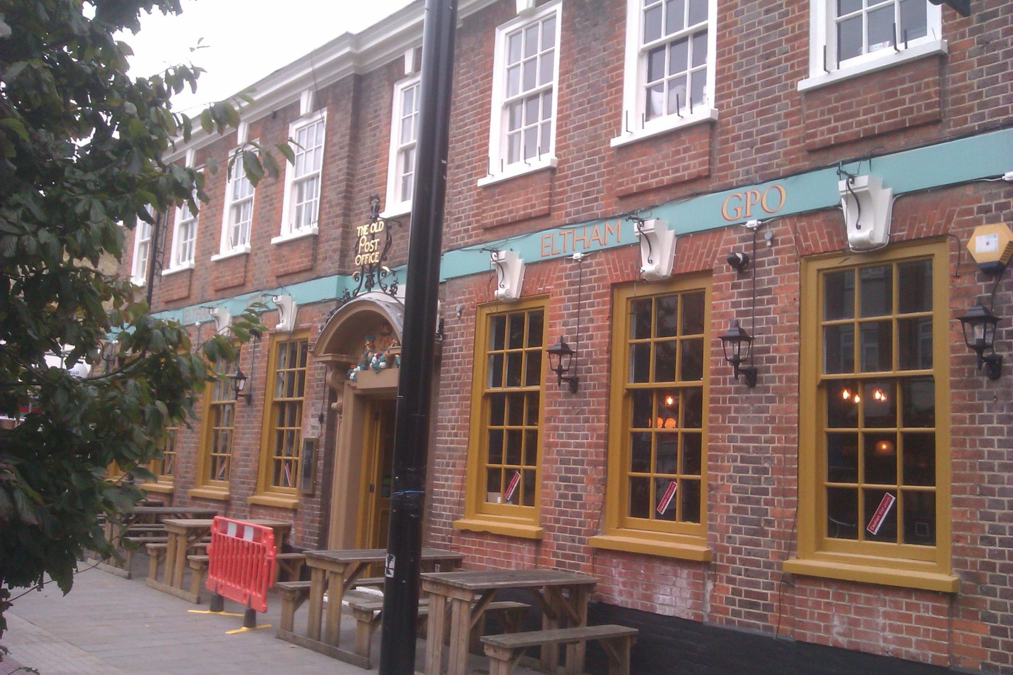 Street frontage autumn 2023. (Pub, External, Key). Published on 28-09-2023