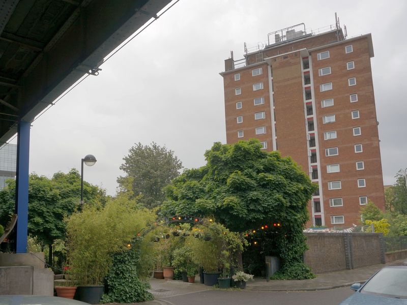 (Pub, External). Published on 17-06-2013 