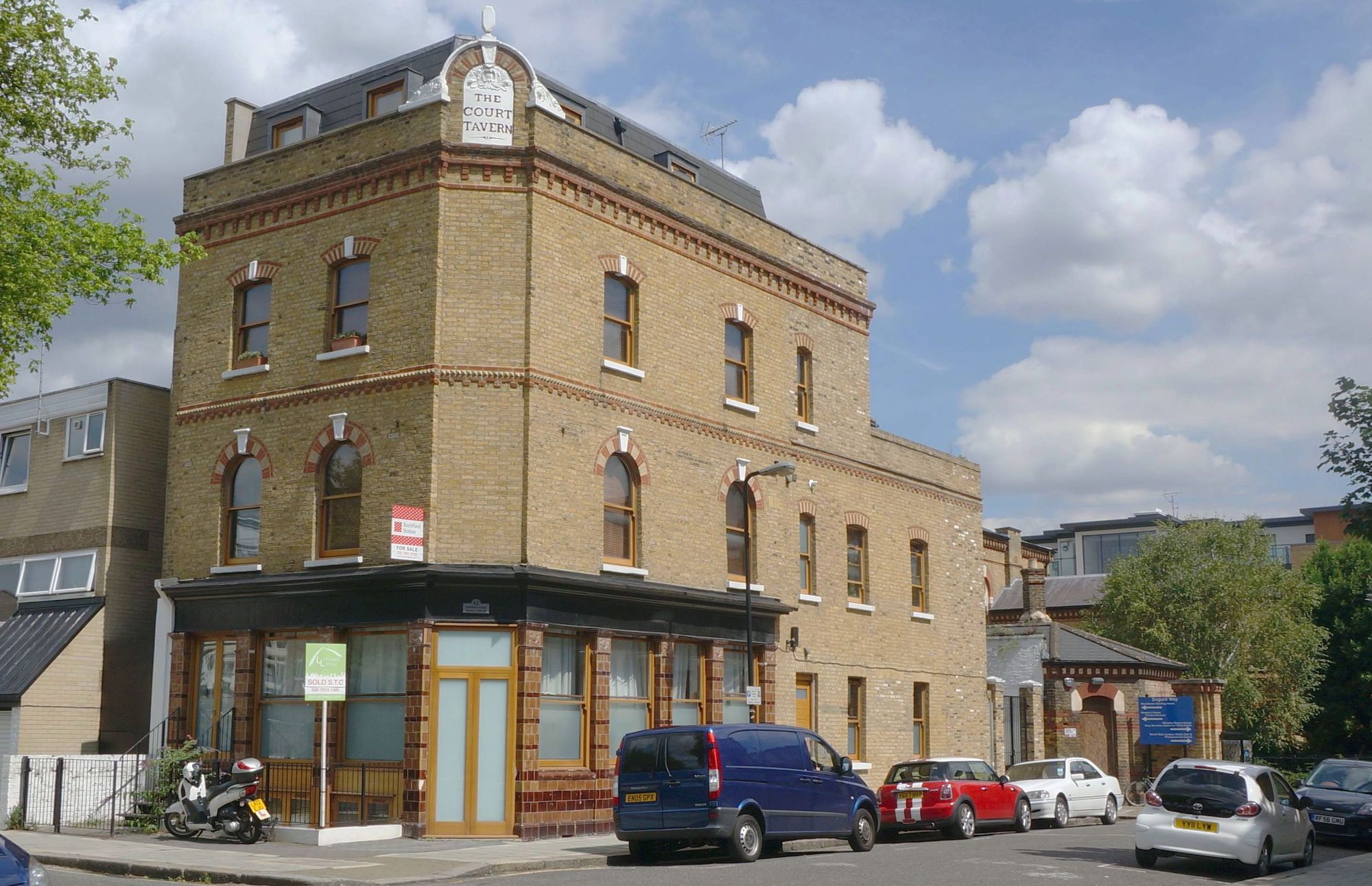(Pub, External). Published on 10-08-2013
