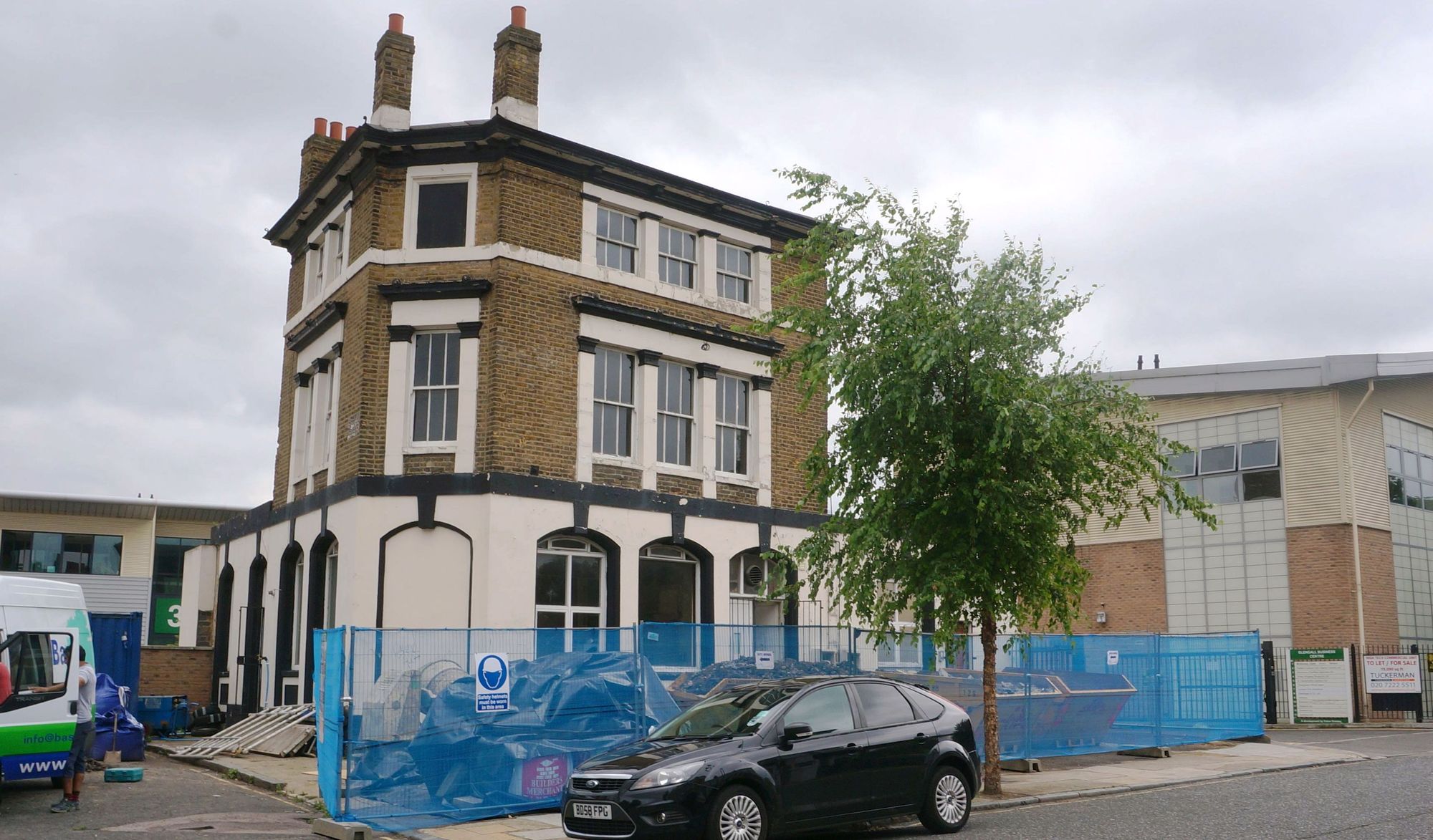 (Pub, External). Published on 03-08-2013