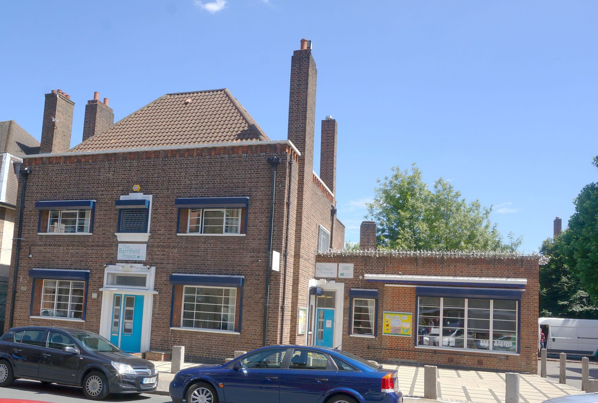 (Pub, External). Published on 25-07-2013
