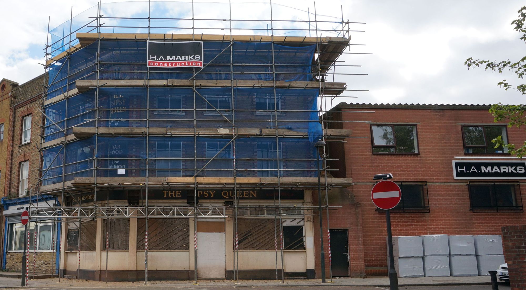 (Pub, External). Published on 11-05-2013