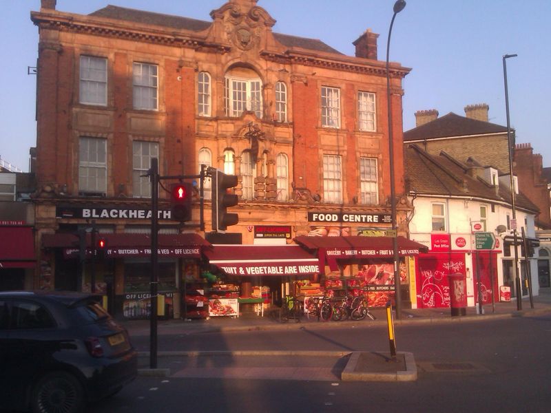 September 2024 street frontage after shop conversion. (Pub, External). Published on 20-09-2024