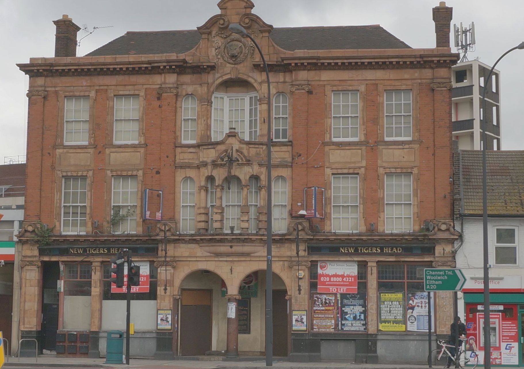 Street view after closure but before conversion to another use. (Pub, External, Key). Published on 19-05-2013