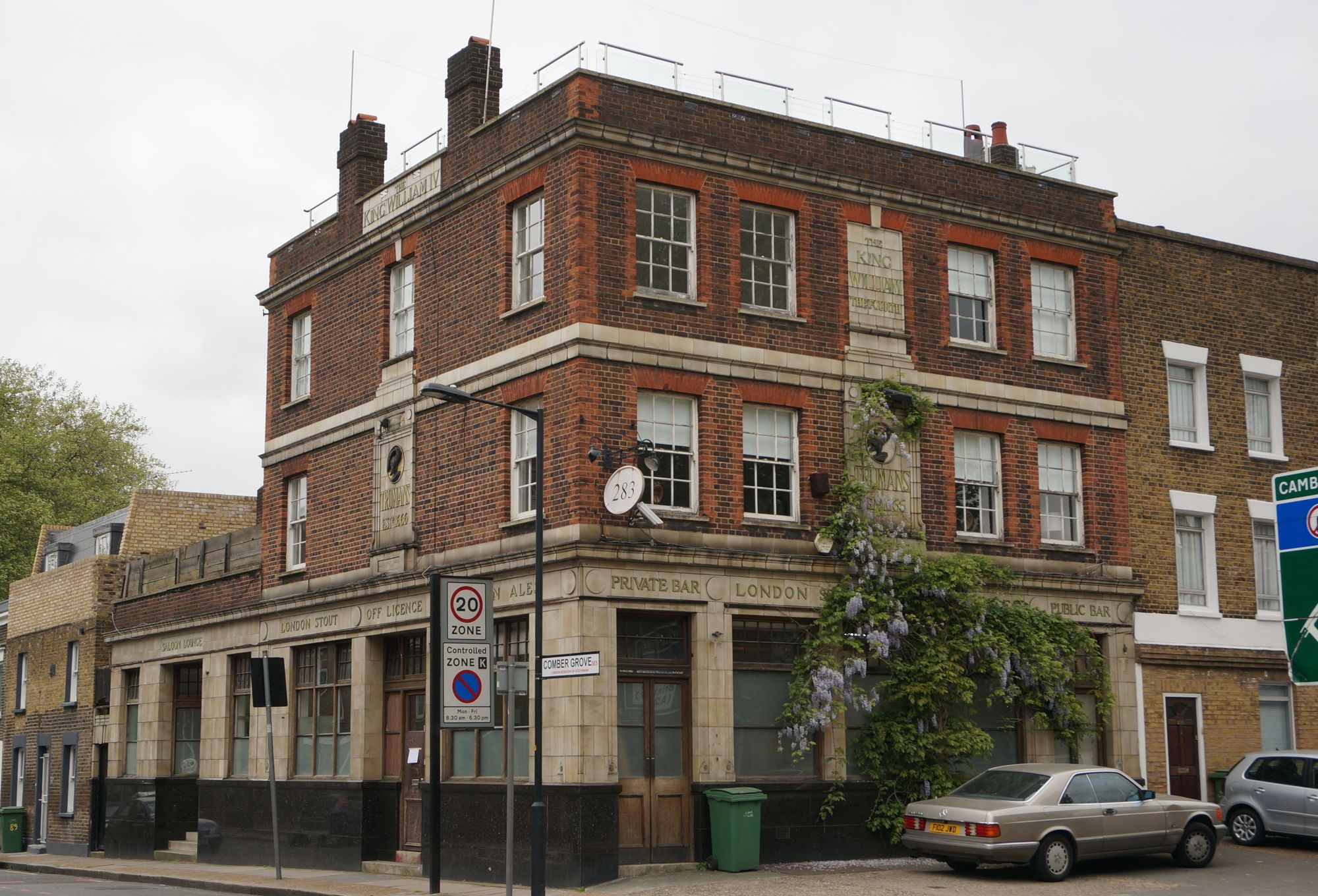 (Pub, External). Published on 24-05-2013