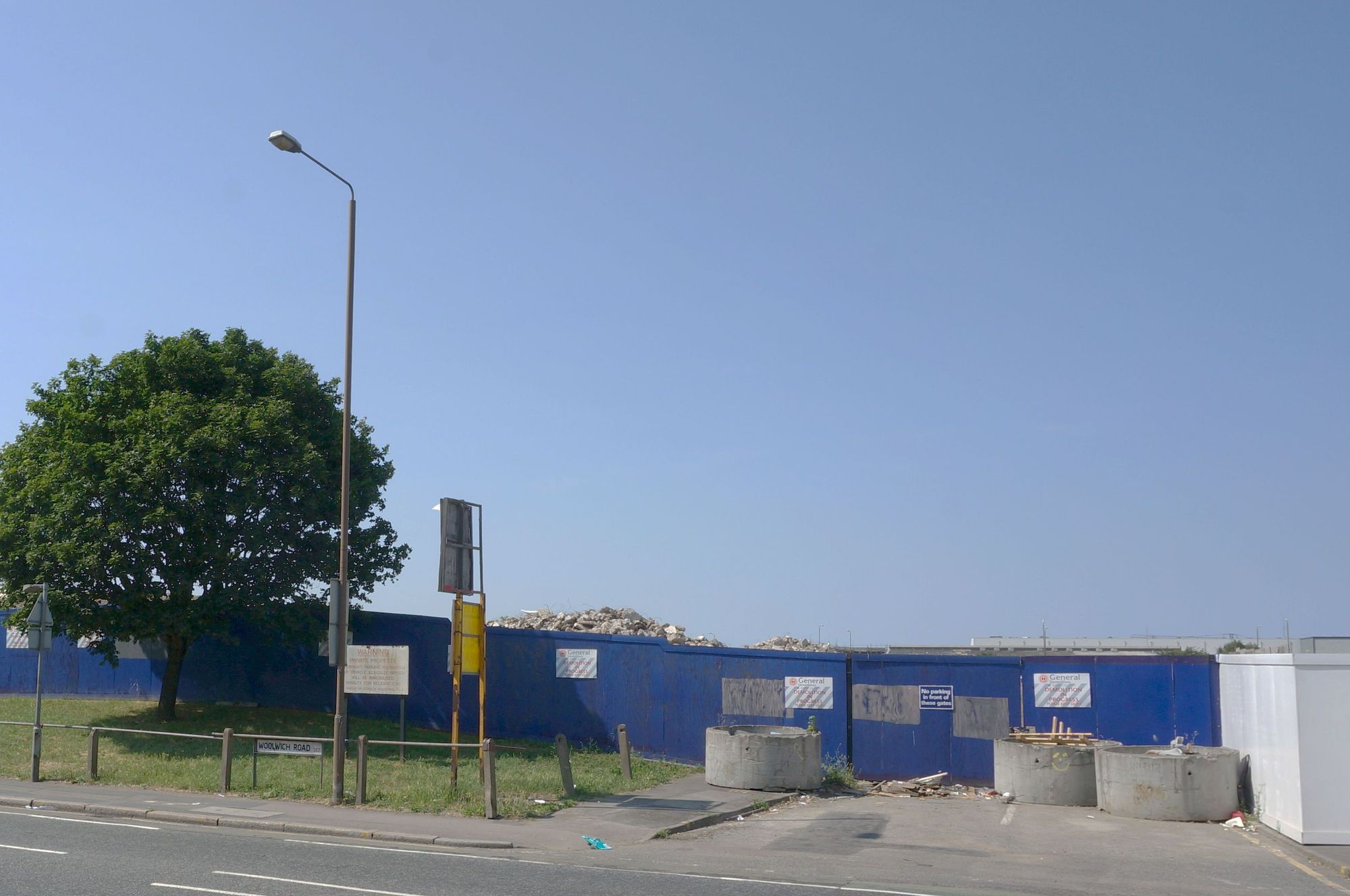 (Pub, External). Published on 09-07-2013