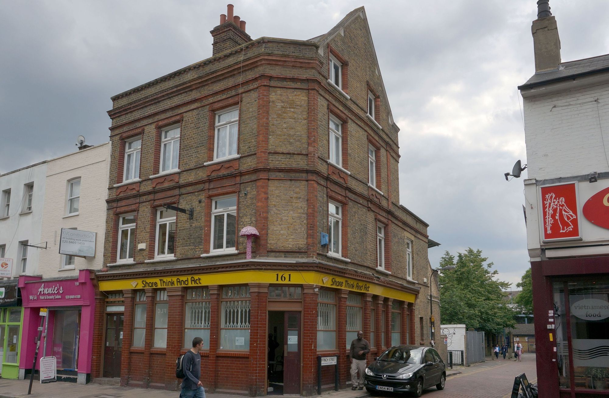 (Pub, External). Published on 28-06-2013