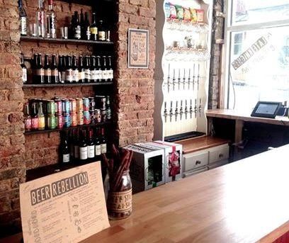 Bar counter and taps. (Bar). Published on 17-01-2015