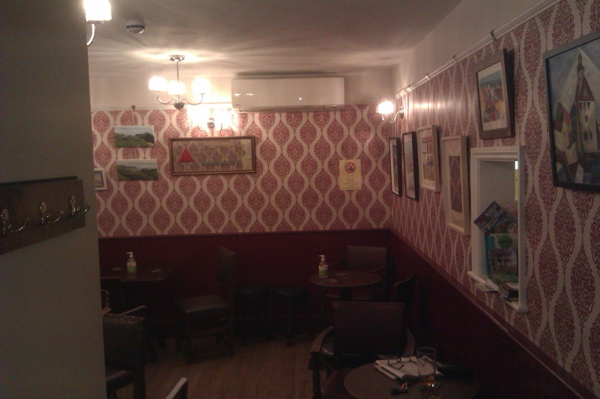 Dorchester Room furnishings. (Bar). Published on 22-09-2022