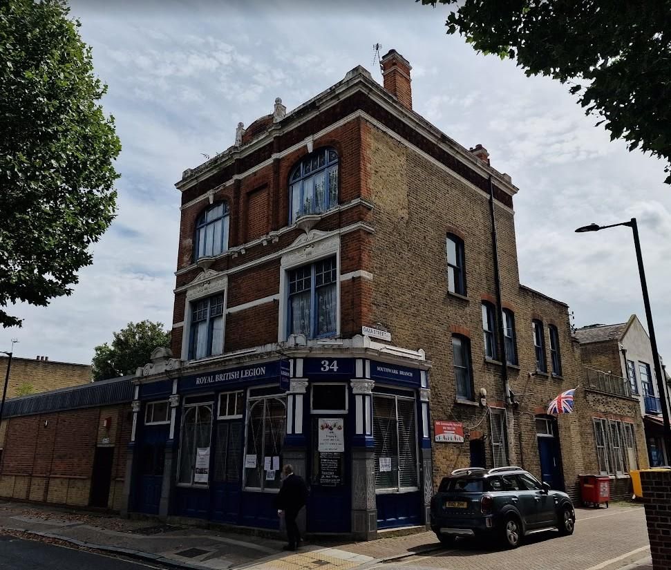 Exterior of the pub, 2025. (Pub, External, Key). Published on 29-09-2025