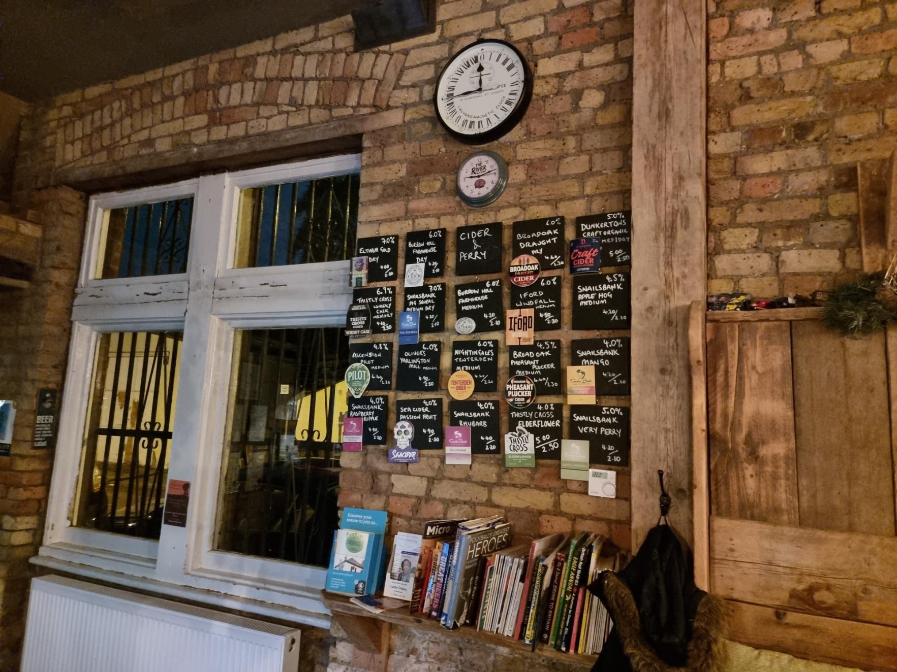 Cider board. (Bar). Published on 23-09-2022