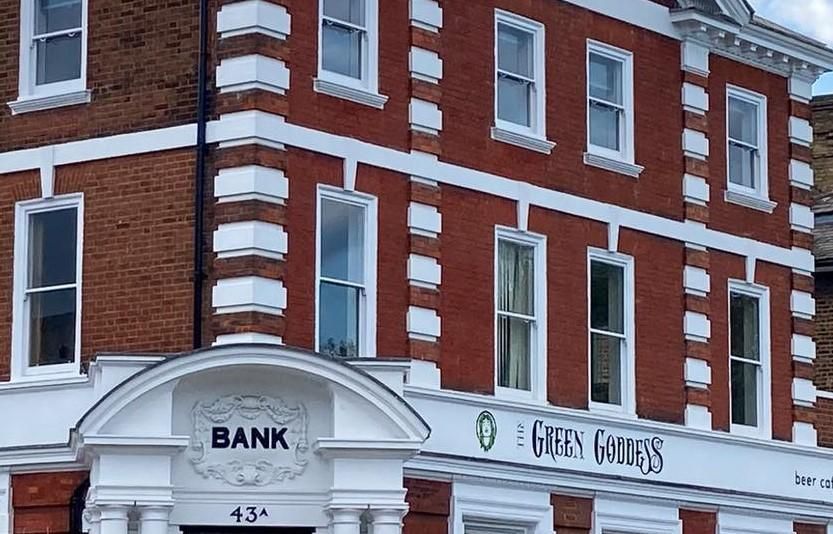 Outside front fascia signage. (Pub, External, Sign). Published on 03-05-2022