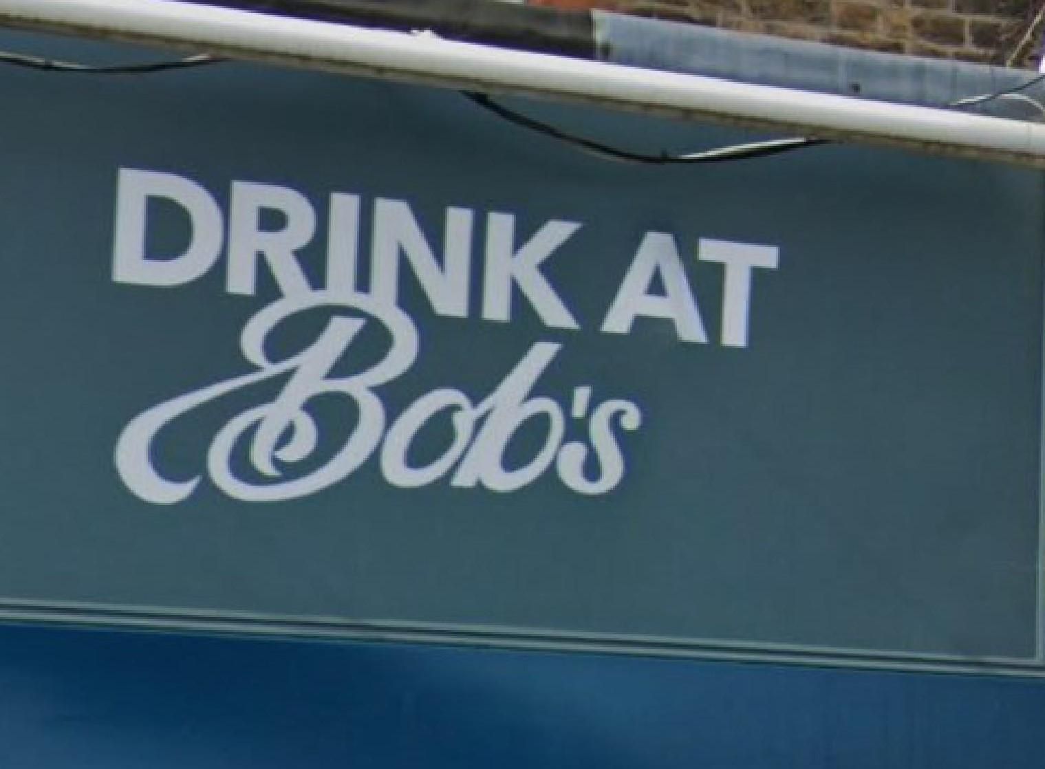 Pub signage. (Sign). Published on 11-11-2022