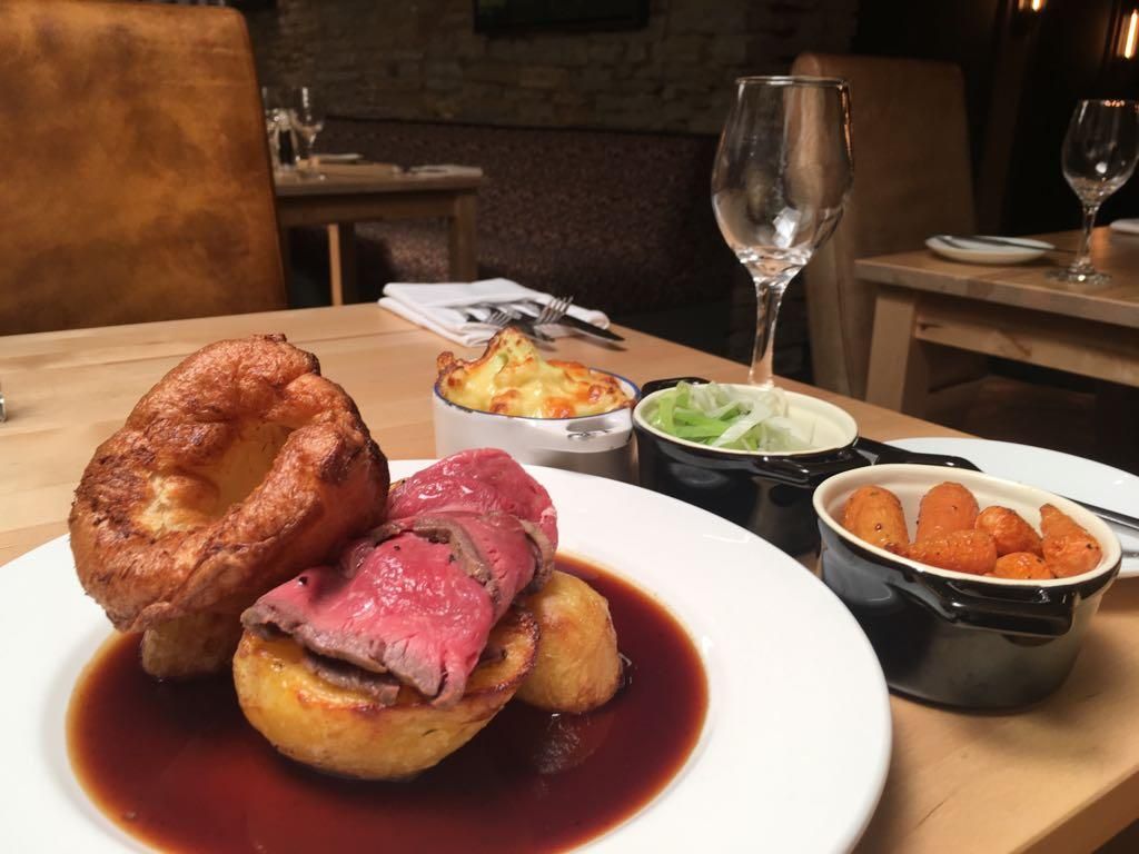 Roasts. (Restaurant). Published on 15-06-2018