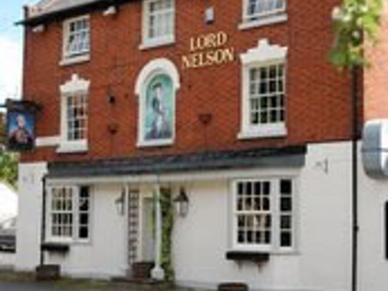 Alcester - Lord Nelson. (Pub, External). Published on 19-12-2013