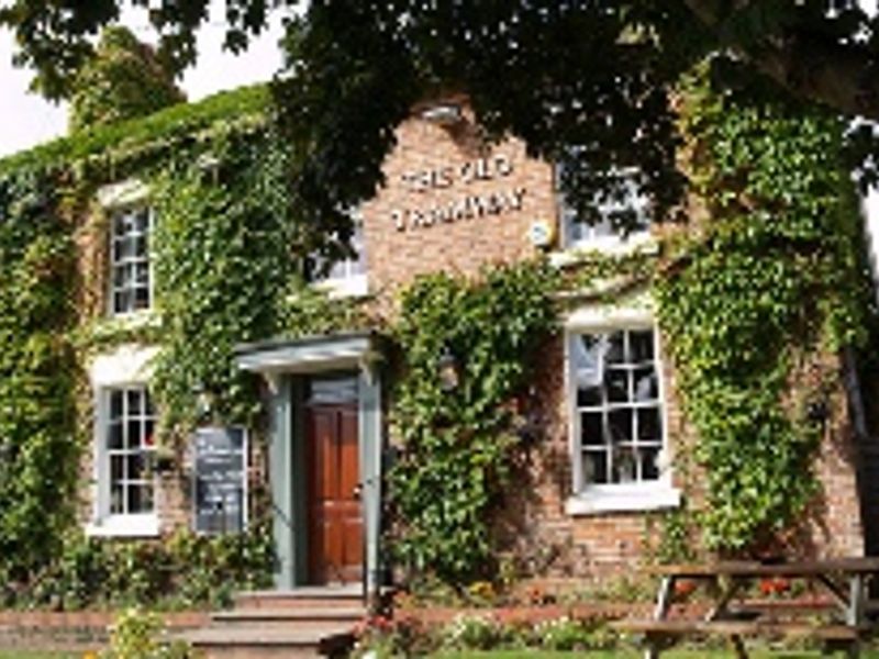 Stratford upon avon - Old Tramway. (Pub, External). Published on 19-12-2013